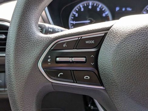 Used 2019 Hyundai Santa Fe SE image 23