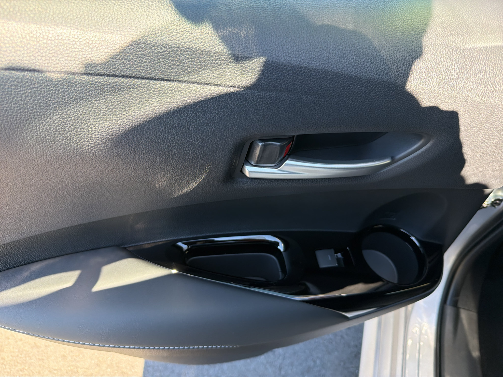 New 2027 Toyota Corolla SE FWD image 14