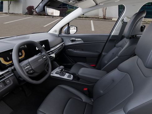 New 2026 Kia Sportage EX image 17