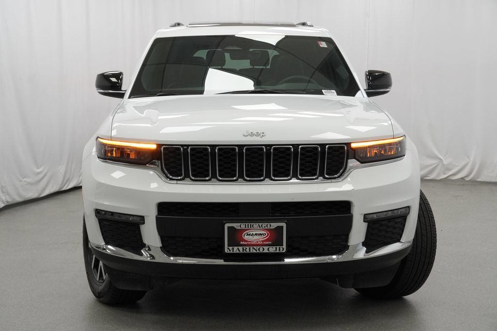 Certified 2025 Jeep Grand Cherokee L Limited AWD/4WD image 15