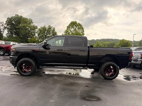 Used 2025 RAM 2500 Tradesman AWD/4WD image 8