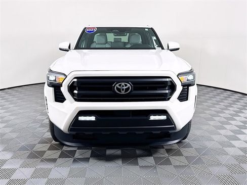 Used 2024 Toyota Tacoma 2WD Double Cab image 2