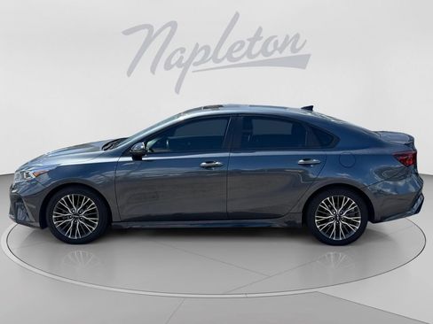 Used 2024 Kia Forte GT-Line w/ GT-Line Premium Package FWD image 2