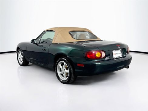 Used 1999 MAZDA MX-5 Miata RWD image 10