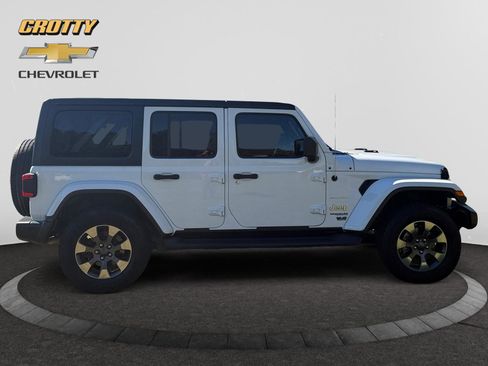 Used 2018 Jeep Wrangler Unlimited Sahara image 6