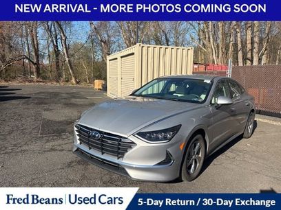 Used 2023 Hyundai Sonata SE w/ Preferred Accessory Package