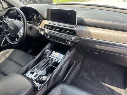 Used 2022 Kia Telluride EX w/ EX Premium Package AWD/4WD image 14