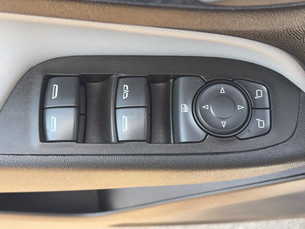 Used 2020 Chevrolet Equinox LS w/ LS Convenience Package AWD/4WD image 22