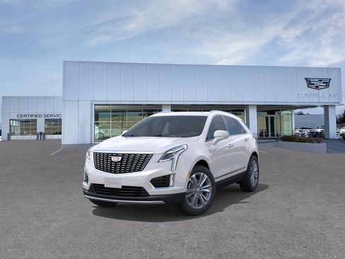 New 2026 Cadillac XT5 Premium Luxury w/ Driver Assist Package AWD/4WD image 9