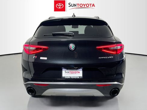 Used 2022 Alfa Romeo Stelvio Ti w/ Active Assist Plus Package image 5