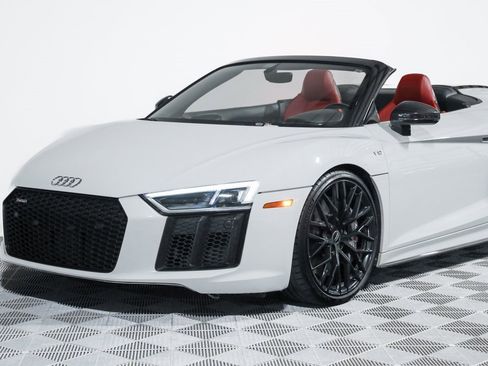 Used 2018 Audi R8 V10 plus image 23