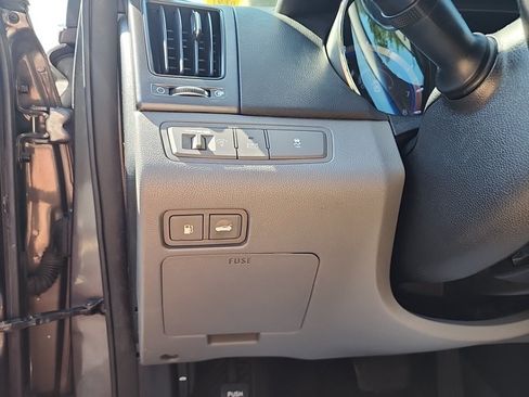 Used 2011 Hyundai Sonata GLS w/ Popular Equipment Pkg 2 FWD image 19
