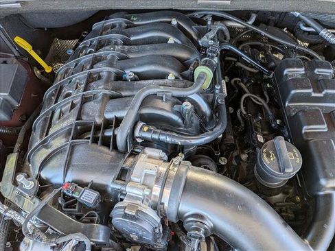 Used 2024 Dodge Durango GT image 22