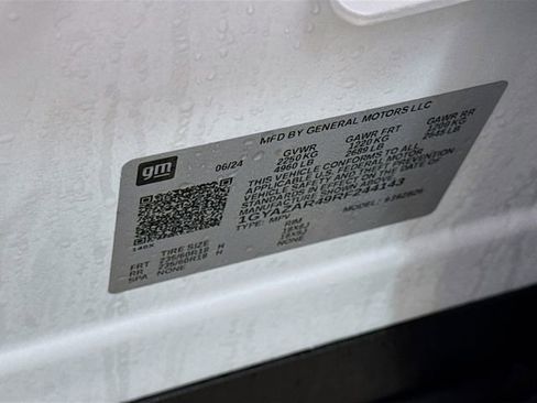 Used 2024 Cadillac XT4 Luxury w/ Cold Weather Package image 34