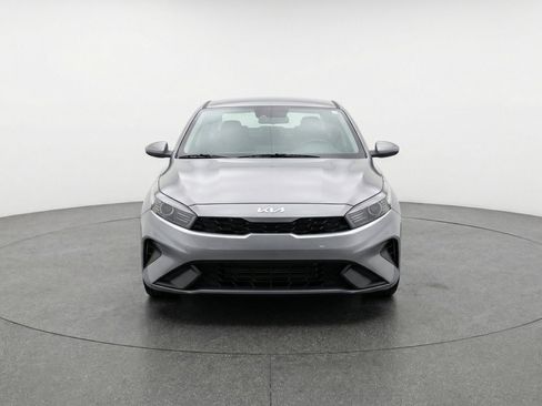 Used 2024 Kia Forte LXS FWD image 2