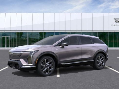 New 2026 Cadillac Optiq Luxury 1 image 2