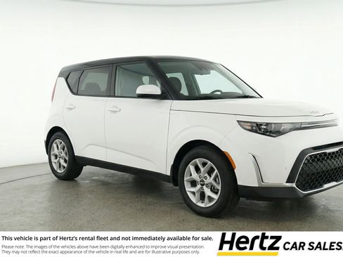 Used 2025 Kia Soul LX w/ LX Technology Package image 1