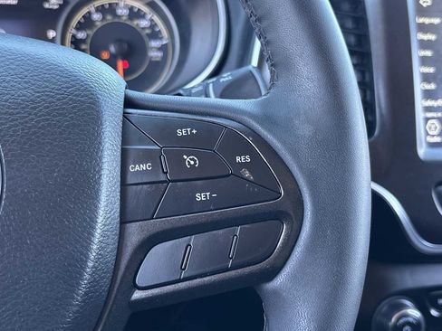 Certified 2022 Jeep Cherokee Trailhawk w/ Comfort/Convenience Group image 27