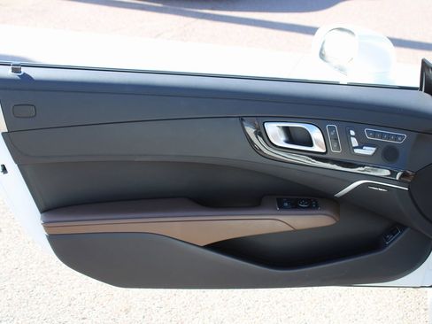 Used 2015 Mercedes-Benz SL 400 SL 400 Roadster image 24