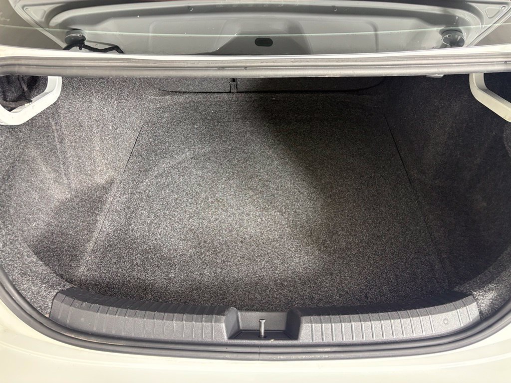Used 2022 Volkswagen Jetta S FWD image 18