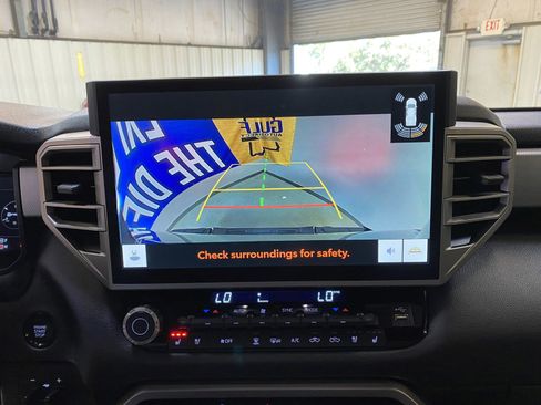 Used 2025 Toyota Tundra Limited w/ Power Package image 44