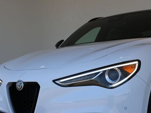 Used 2021 Alfa Romeo Stelvio Ti Sport AWD/4WD image 59