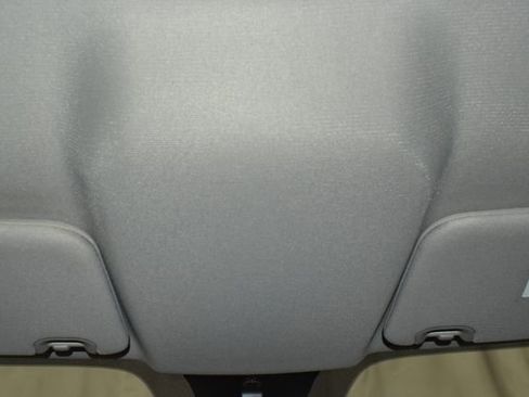 Certified 2016 RAM 1500 Express AWD/4WD image 18