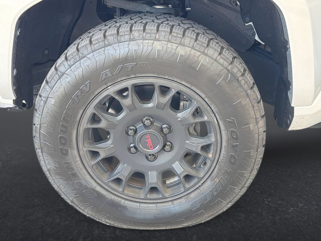 Used 2024 Toyota Tacoma TRD Sport w/ TRD Sport Upgrade Package AWD/4WD image 31