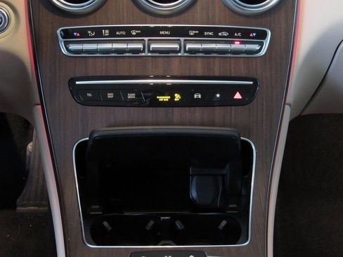 Certified 2022 Mercedes-Benz GLC 300 GLC 300 w/ Premium Package Lite image 30