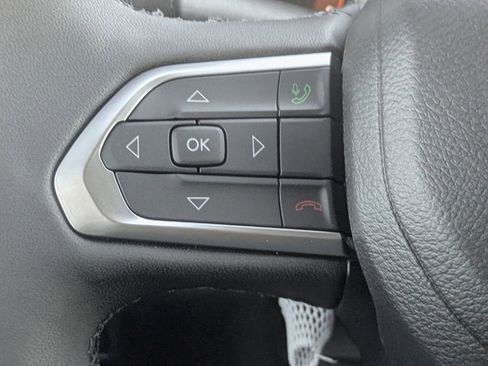 New 2026 Jeep Compass Limited image 19