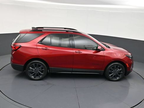Used 2024 Chevrolet Equinox RS FWD image 14