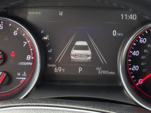 Used 2020 Toyota Camry XSE image 17