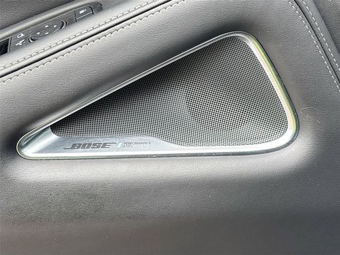 Used 2023 INFINITI QX60 Sensory w/ Cargo Package FWD image 19