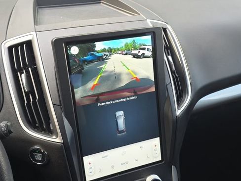 Used 2024 Ford Edge SEL w/ Convenience Package image 33