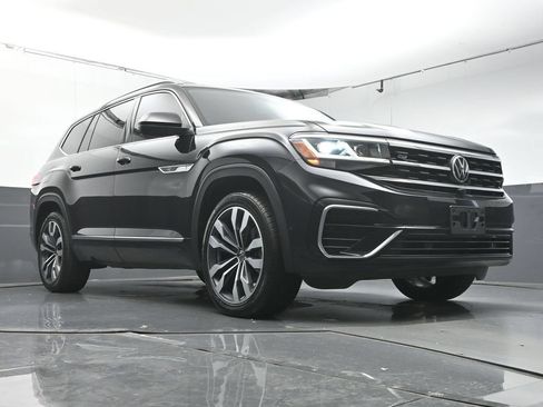 Used 2022 Volkswagen Atlas SEL Premium AWD/4WD image 34