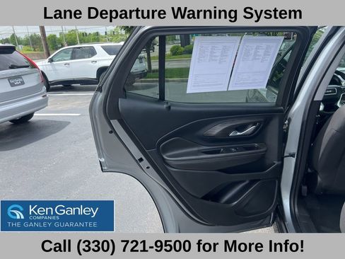 Used 2023 GMC Terrain SLE w/ Driver Convenience Package AWD/4WD image 46