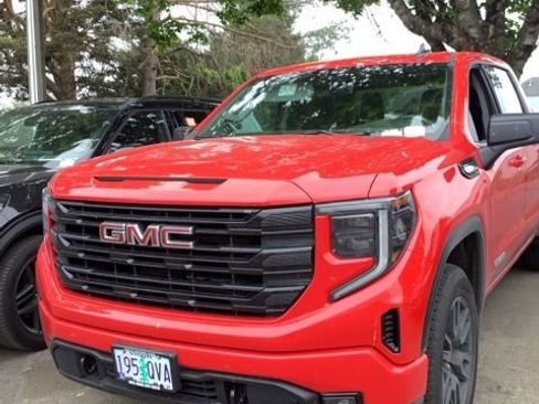 Used 2026 GMC Sierra 1500 Elevation AWD/4WD image 1