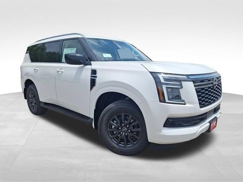 Certified 2026 Nissan Armada SV RWD image 1
