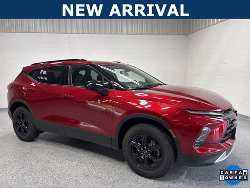 Used 2024 Chevrolet Blazer LT w/ Midnight/Sport Edition AWD/4WD image 1