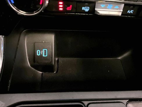 Certified 2023 Ford F150 XLT w/ Equipment Group 302A High image 31