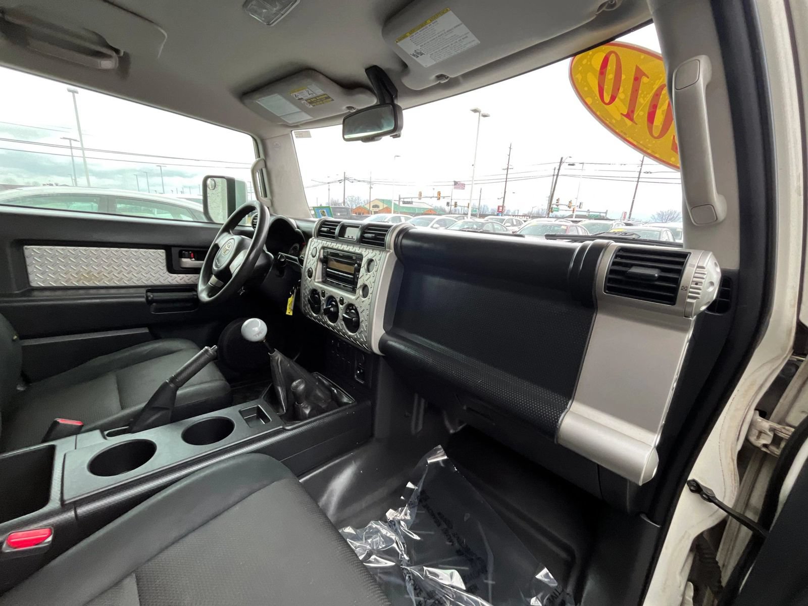 Used 2010 Toyota FJ Cruiser 4WD image 24