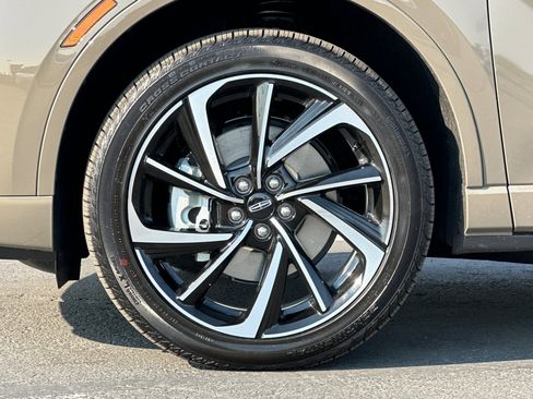 New 2025 Lincoln Corsair Grand Touring w/ Equipment Group 301A image 25