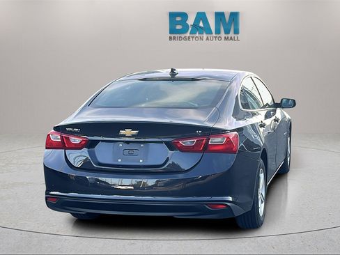 Used 2023 Chevrolet Malibu LT image 9
