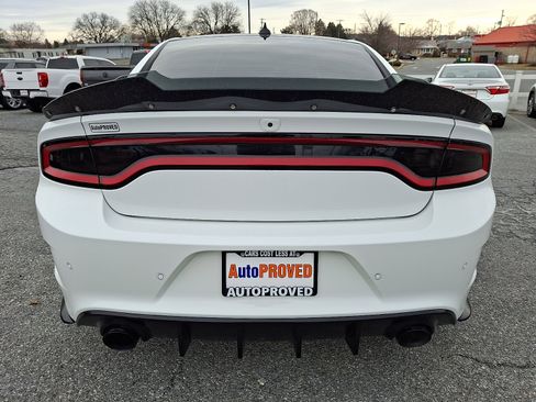 Used 2019 Dodge Charger Scat Pack w/ Daytona Edition Group image 5