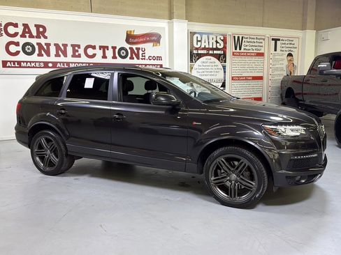 Used 2014 Audi Q7 3.0T S line Prestige w/ S Line Package AWD/4WD image 4