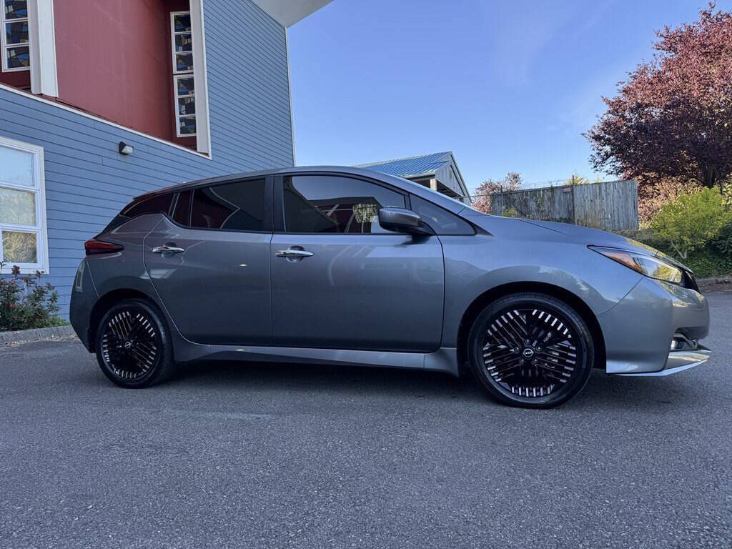 Used 2024 Nissan Leaf SV Plus FWD image 2