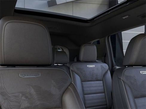 New 2026 GMC Acadia Denali Ultimate w/ LPO, Floor Liner Package image 24
