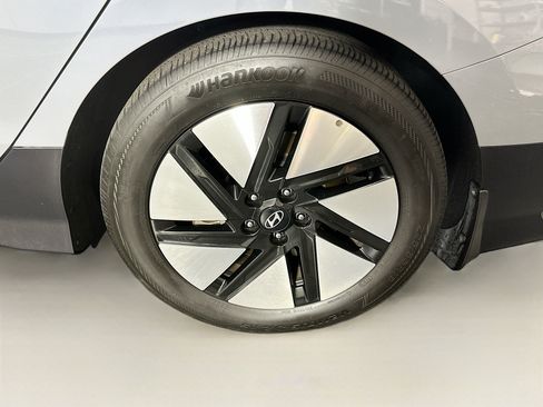 Used 2024 Hyundai Ioniq 6 SEL RWD image 11