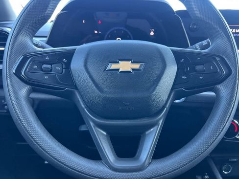 Used 2024 Chevrolet TrailBlazer LS w/ LS Convenience Package image 27