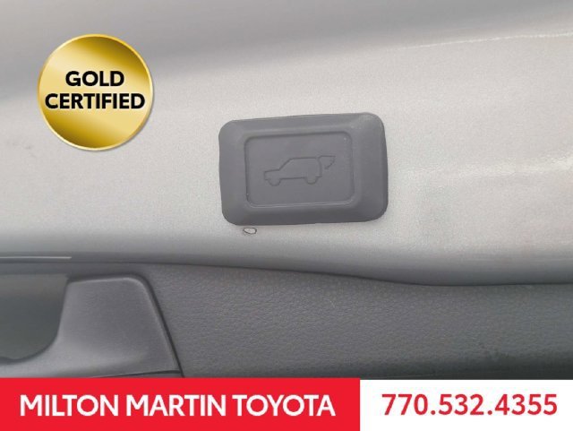 Certified 2023 Toyota RAV4 XLE w/ Convenience Package FWD image 16